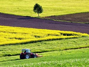 JAVNI RAZPIS za dodelitev državnih pomoči na področju ohranjanja in spodbujanja razvoja kmetijstva in podeželja v Občini Kuzma za leto 2023